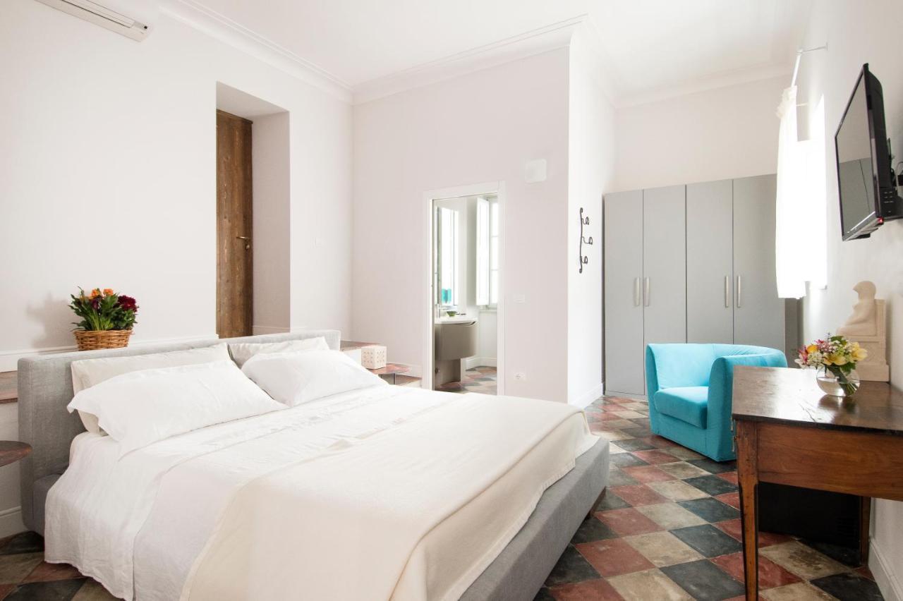 Dimora Cumma Mari Bed & Breakfast เวียสเต ภายนอก รูปภาพ